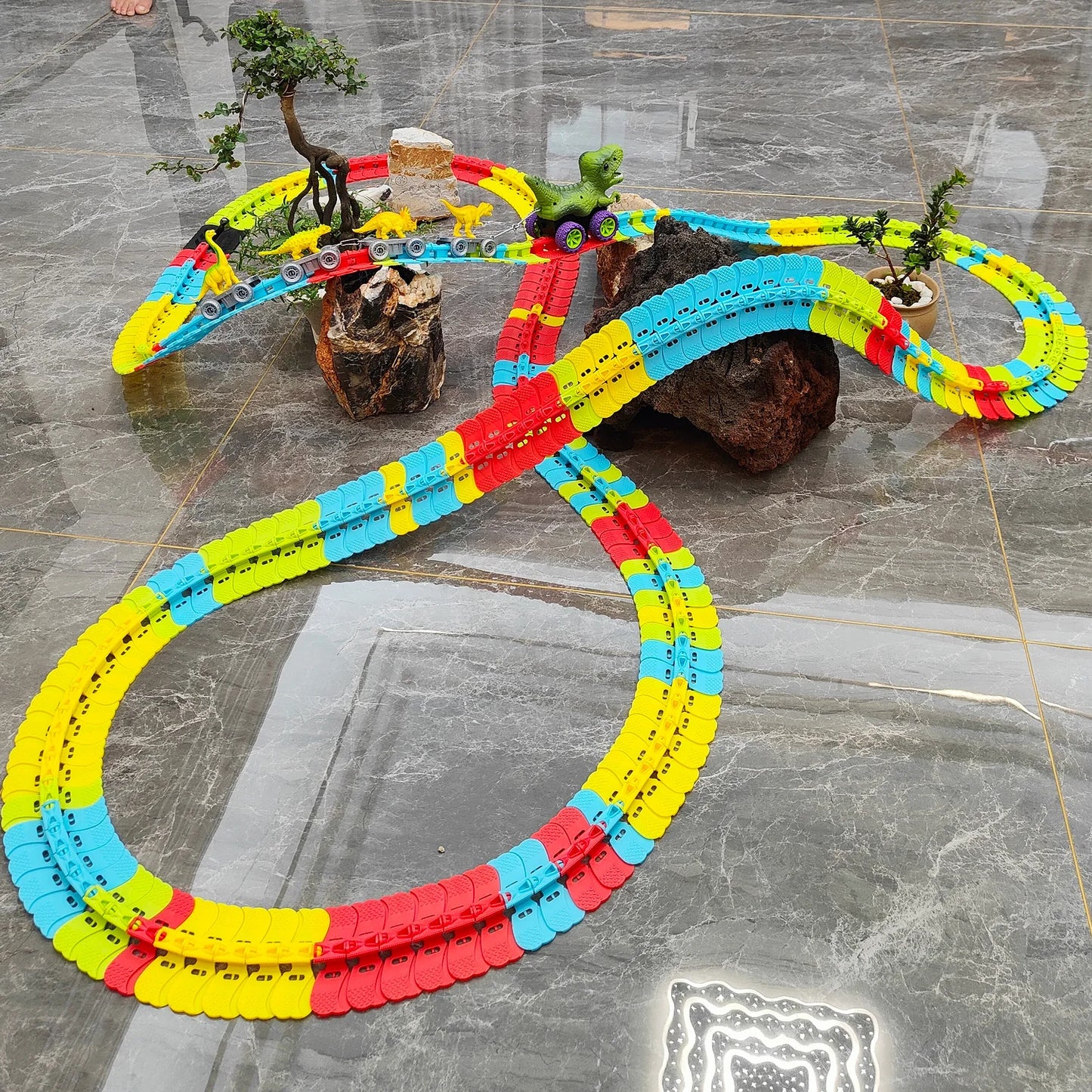 The Tilly&Toys™ - Dinosaur Track